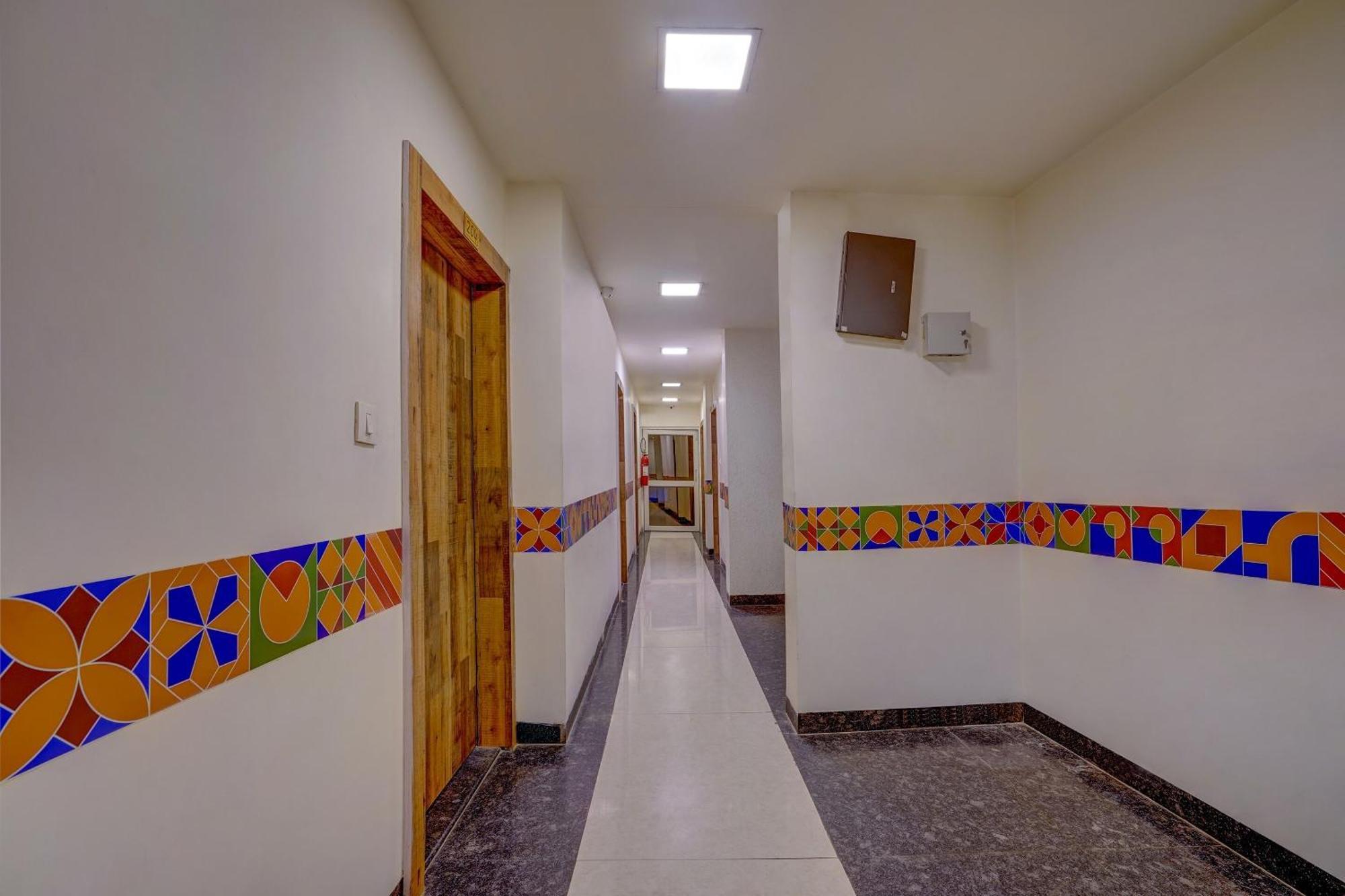 Super Hotel O Traveller Inn Lucknow Luaran gambar